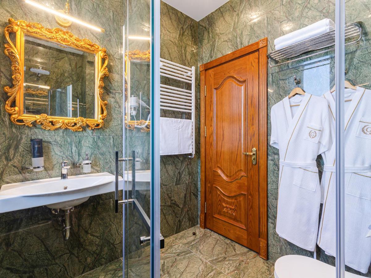 Gregory Hotel Dendrarium Park Chişinău Esterno foto