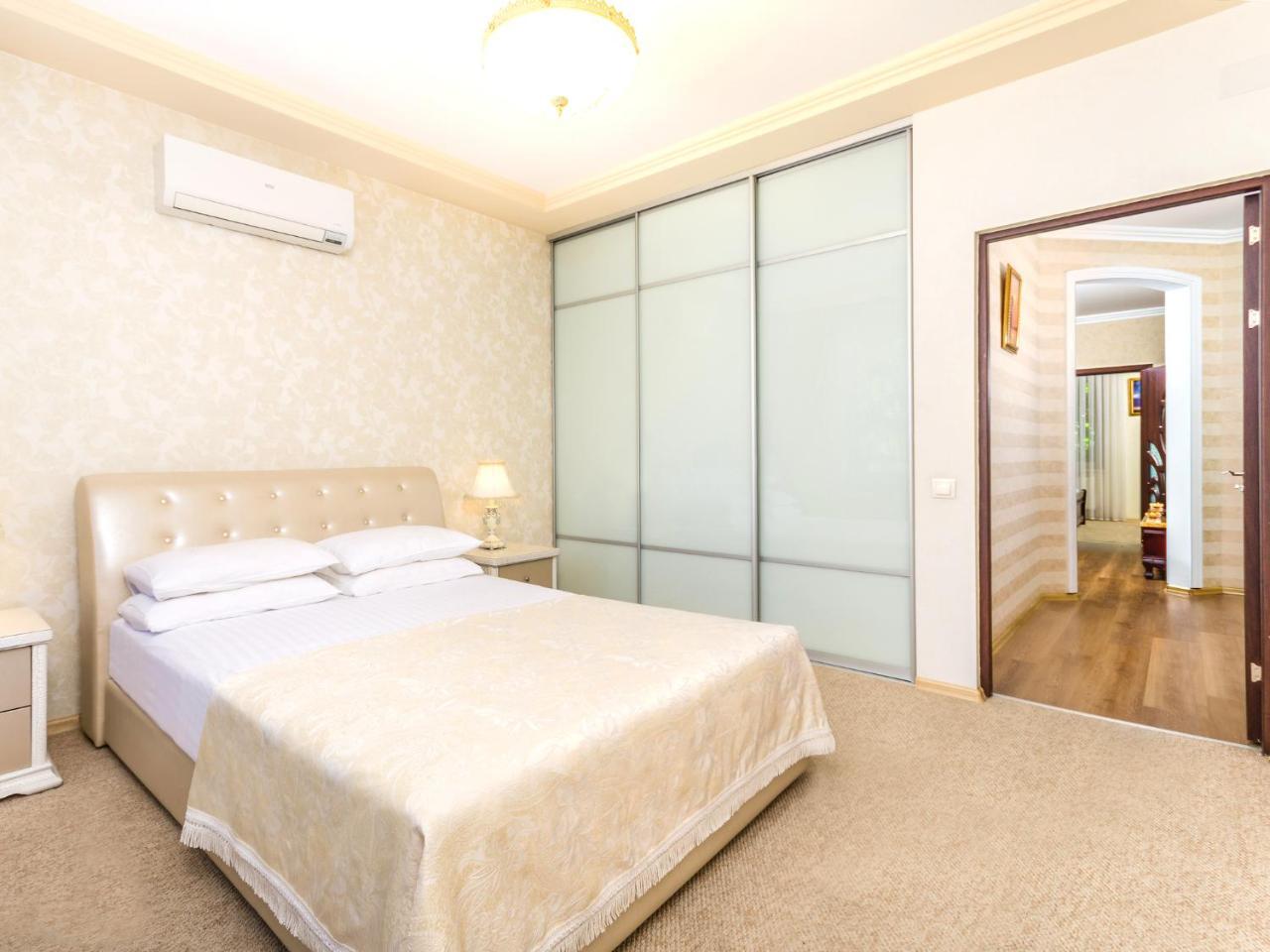 Gregory Hotel Dendrarium Park Chişinău Esterno foto