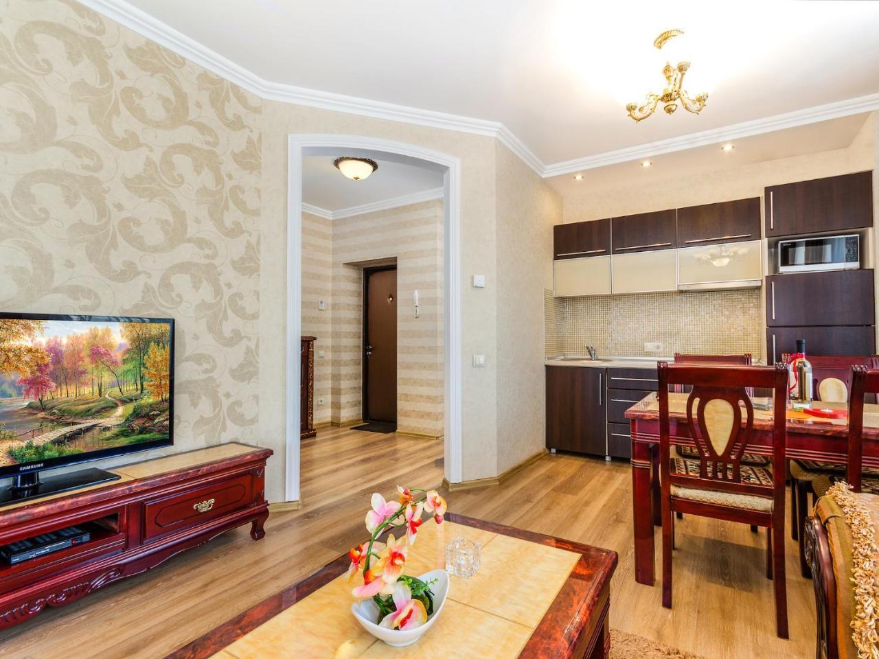Gregory Hotel Dendrarium Park Chişinău Esterno foto